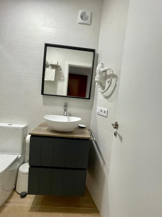 Hotel La Bilbaina De וגדאו מראה חיצוני תמונה