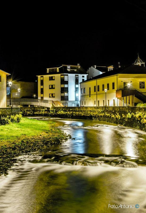 Hotel La Bilbaina De וגדאו מראה חיצוני תמונה